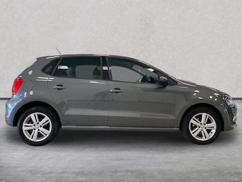 Used Volkswagen Polo 2017 for sale - 79115324: Photo
