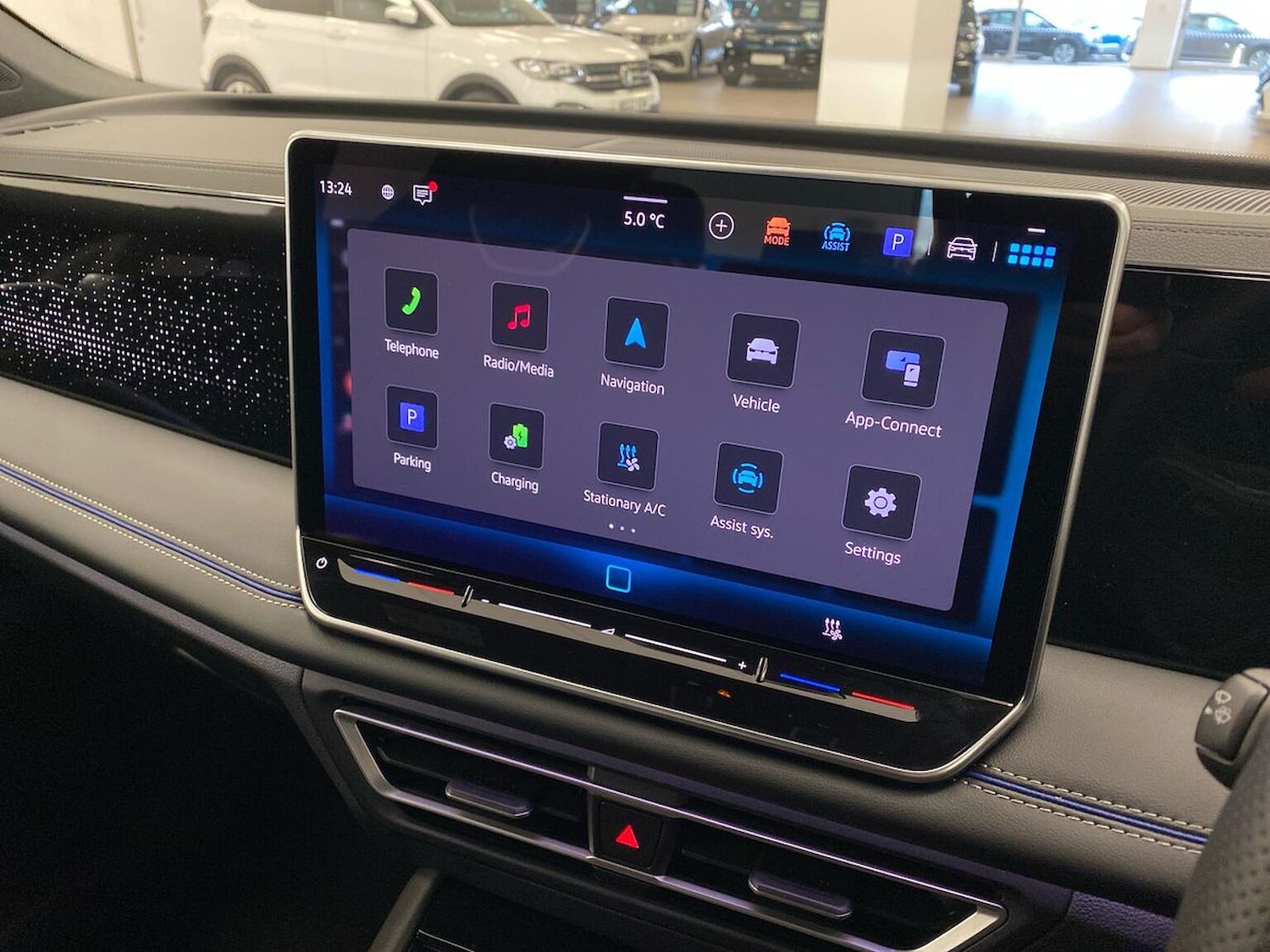 Used Volkswagen Tiguan 2025 for sale - 78039307: Photo 11