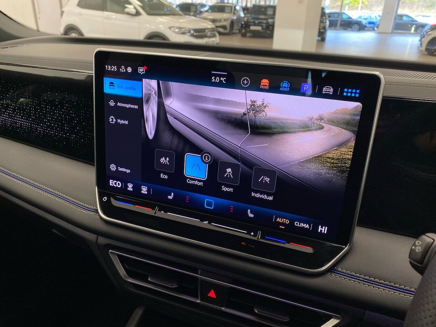 Used Volkswagen Tiguan 2025 for sale - 78039307: Photo 25