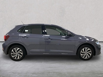 Used Volkswagen Polo 2022 for sale - 75779130: Photo