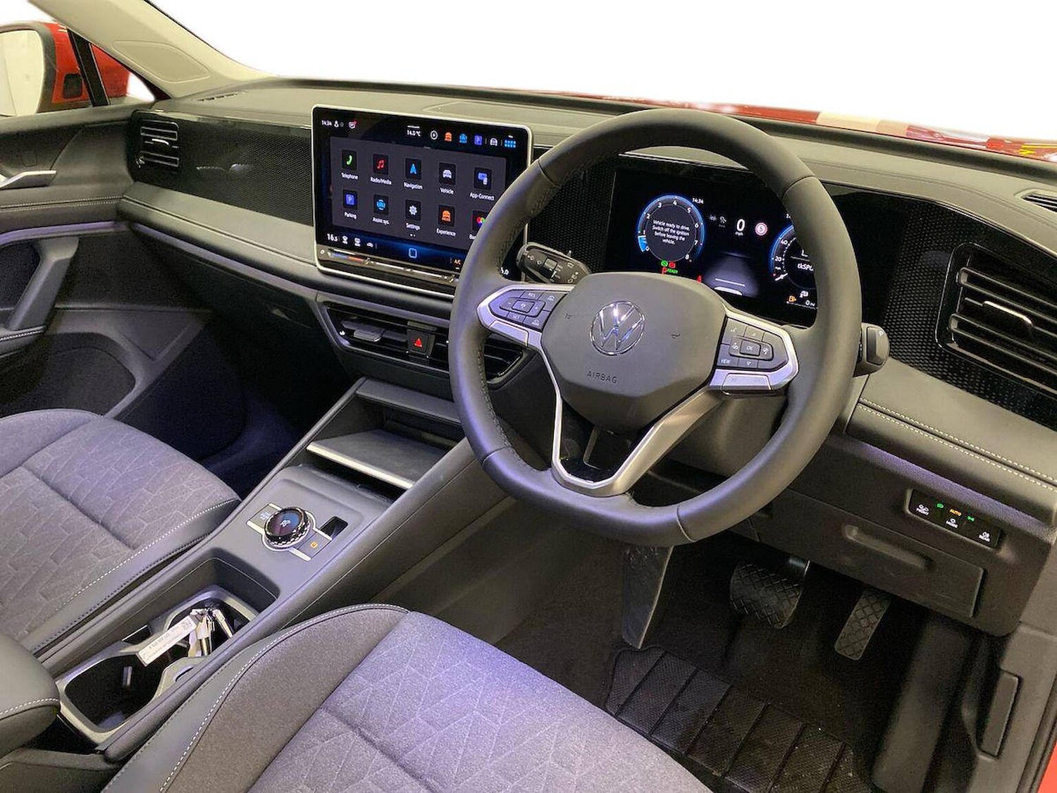 Used Volkswagen Tiguan 2025 for sale - 76637825: Photo 15