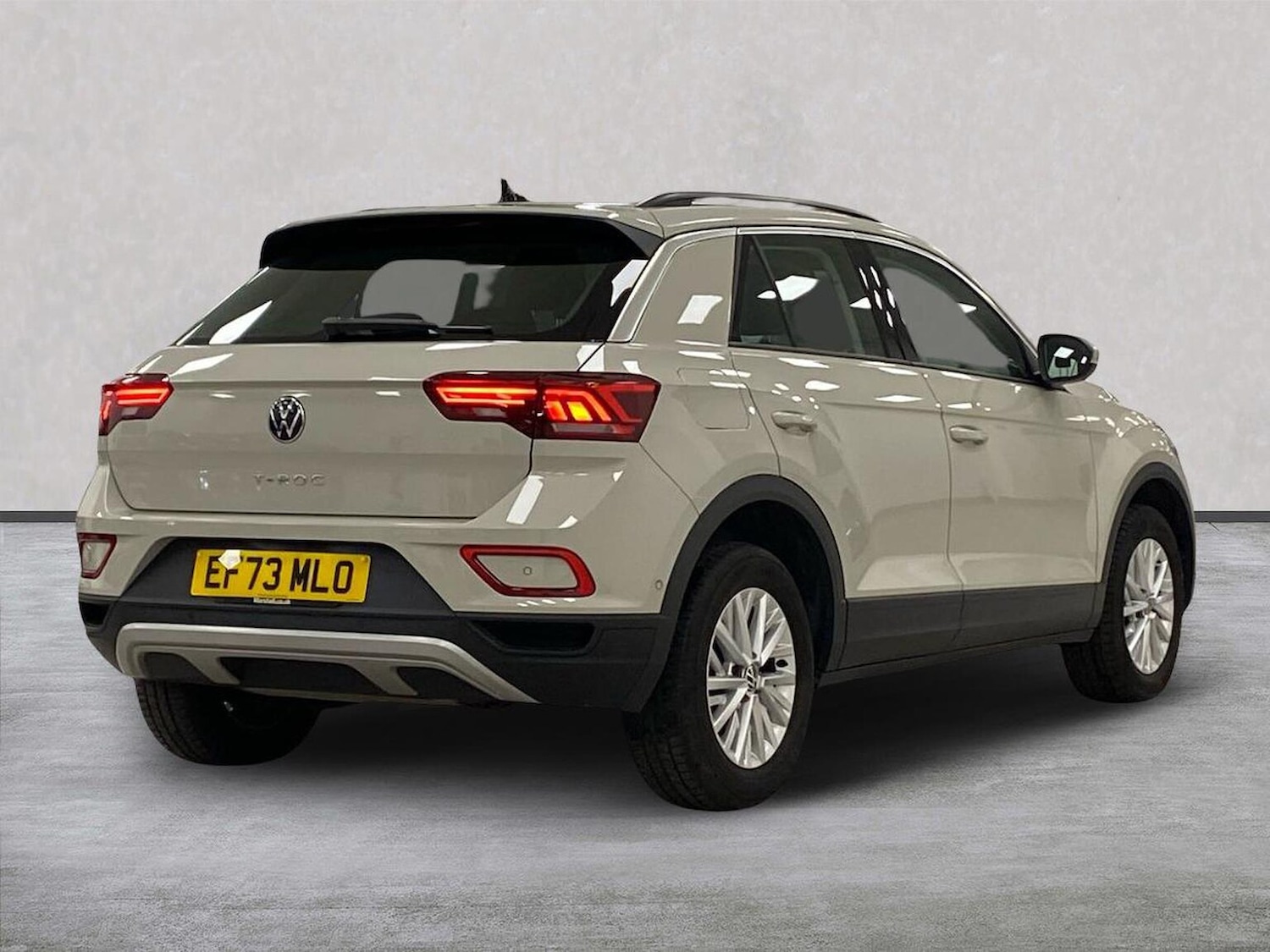 Used Volkswagen T-Roc 2024 for sale - 76918953: Photo 18