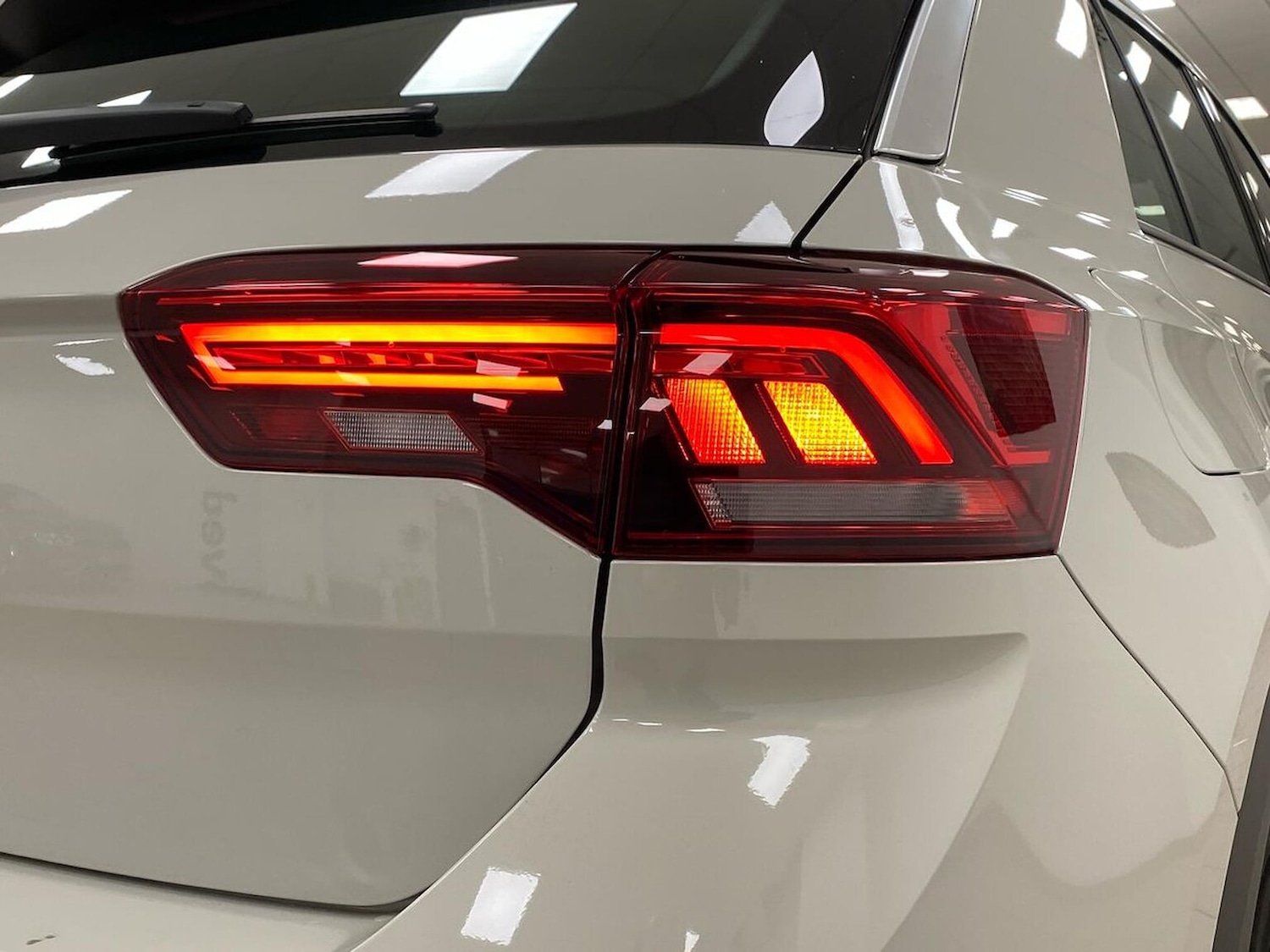 Used Volkswagen T-Roc 2024 for sale - 76918953: Photo 36