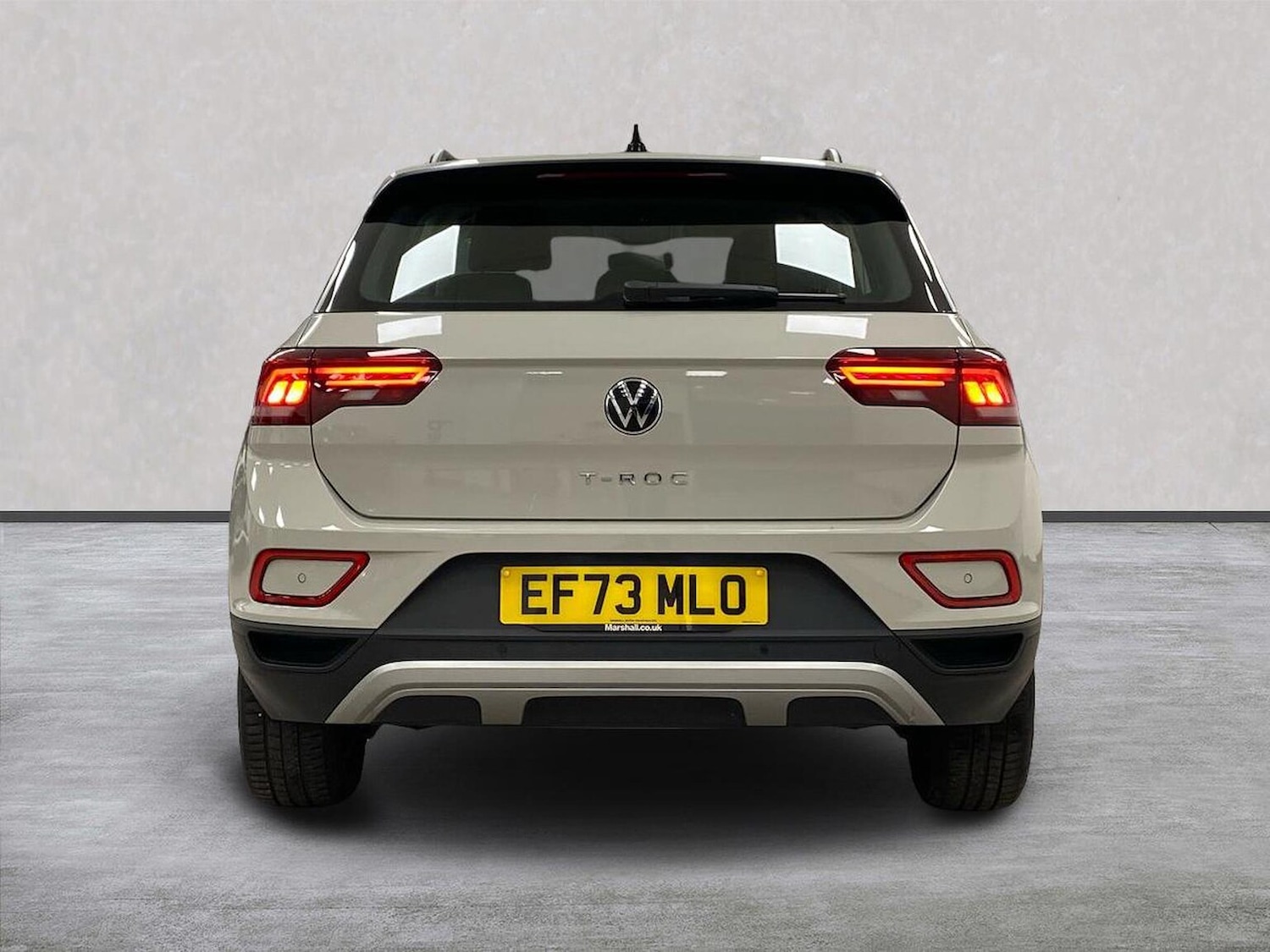 Used Volkswagen T-Roc 2024 for sale - 76918953: Photo 4