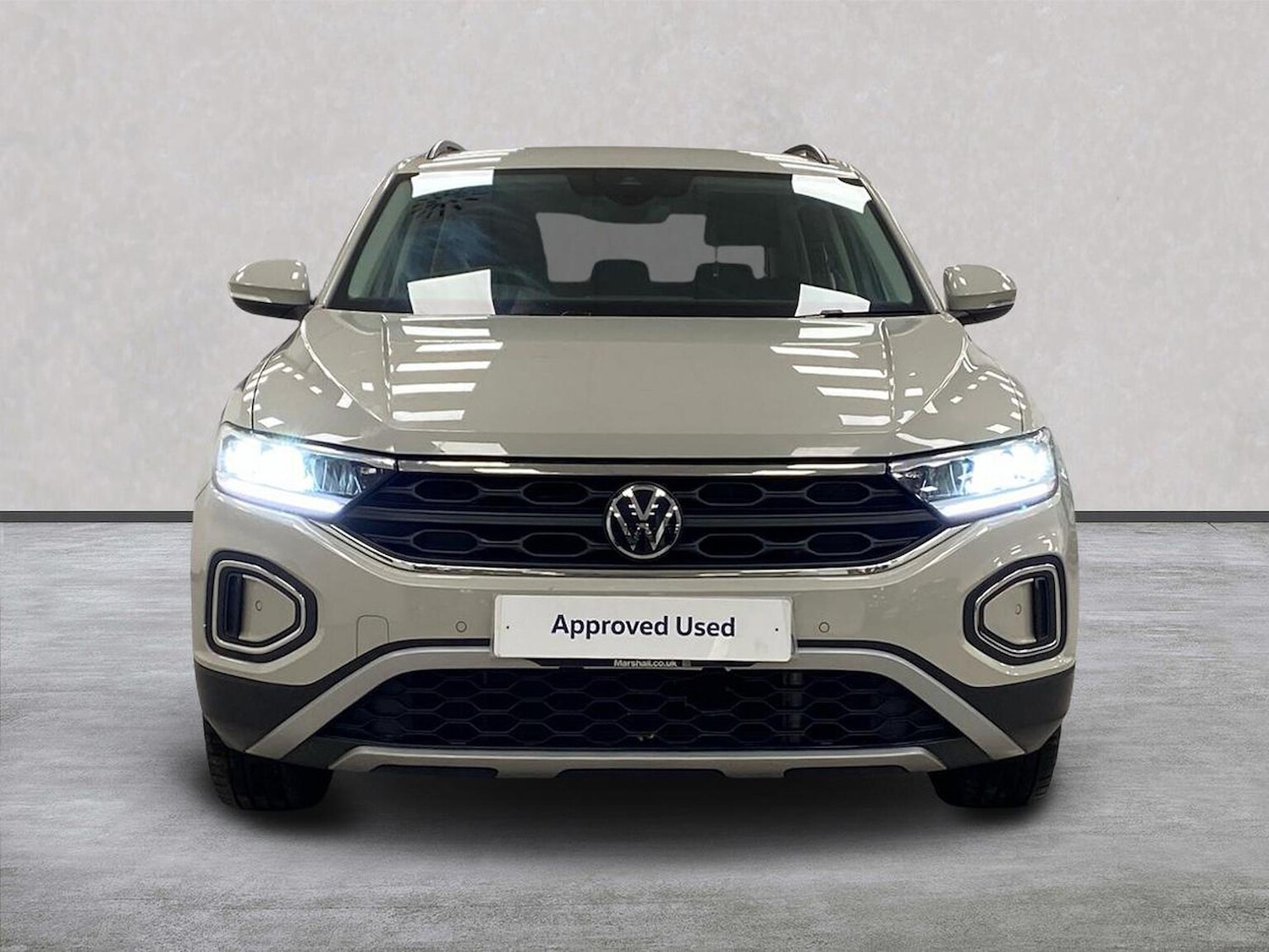 Used Volkswagen T-Roc 2024 for sale - 76918953: Photo 5
