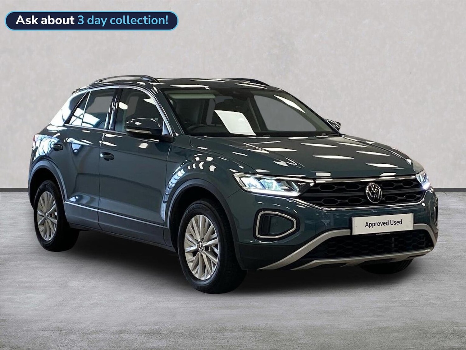 Used Volkswagen T-Roc 2023 for sale - 76605542: Photo 1