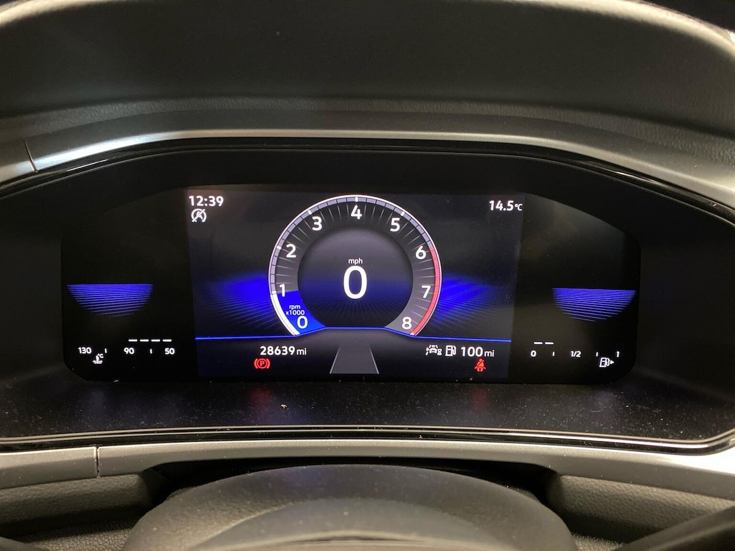 Used Volkswagen T-Roc 2023 for sale - 76605542: Photo 10