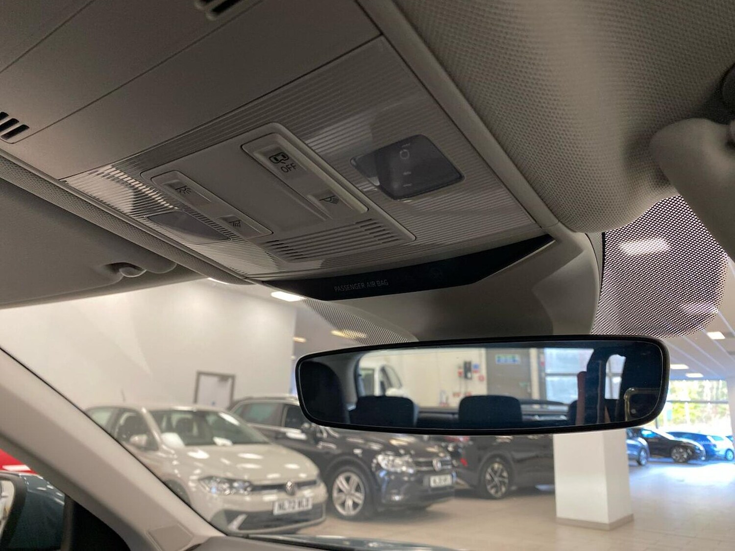 Used Volkswagen T-Roc 2023 for sale - 76605542: Photo 14