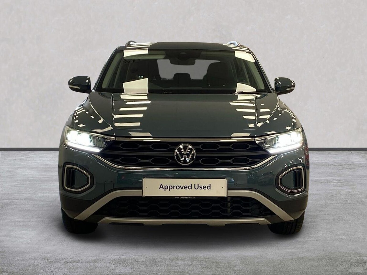 Used Volkswagen T-Roc 2023 for sale - 76605542: Photo 5