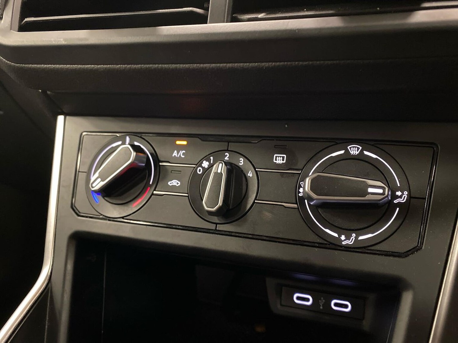 Used Volkswagen Polo 2023 for sale - 76918955: Photo 12