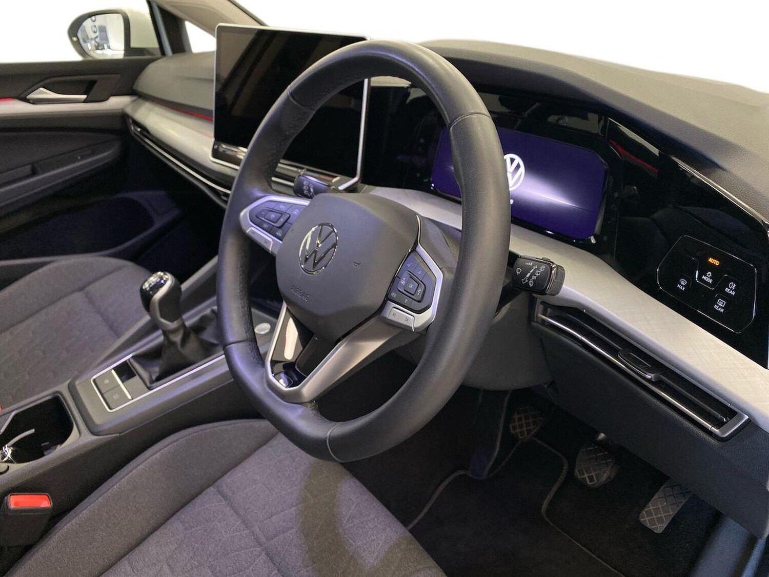 Used Volkswagen Golf 2024 for sale - 78194649: Photo 15