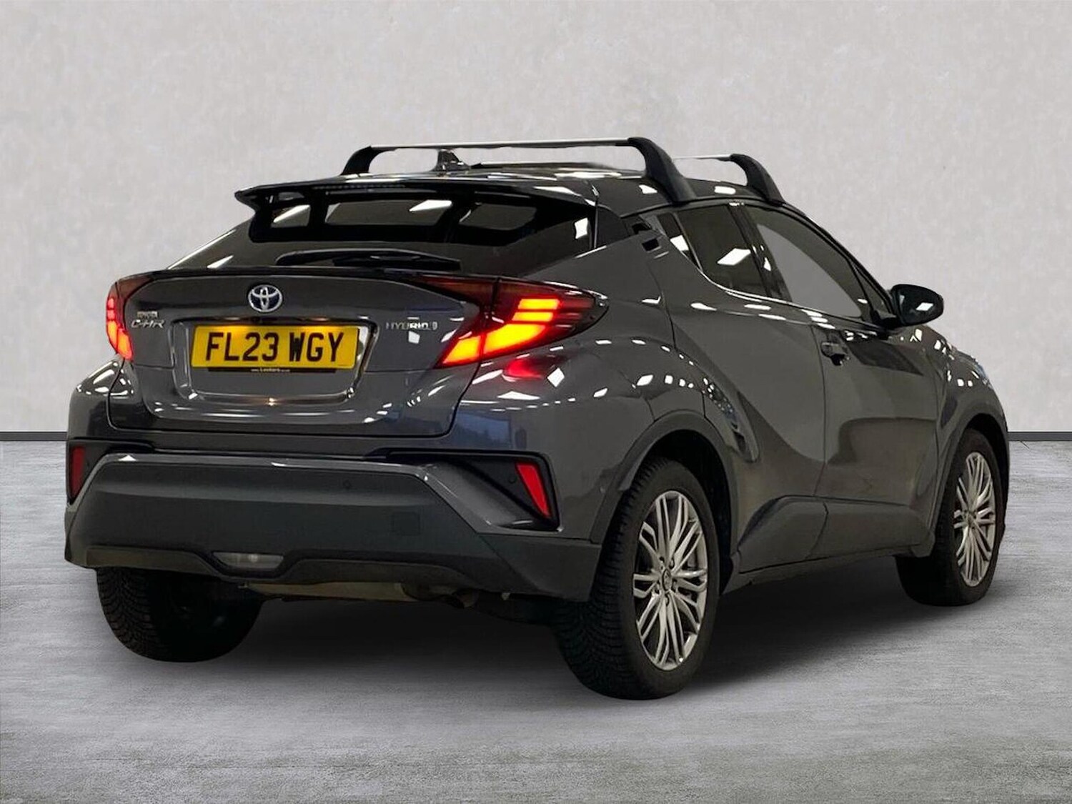 Used Toyota C-HR 2023 for sale - 77896240: Photo 18