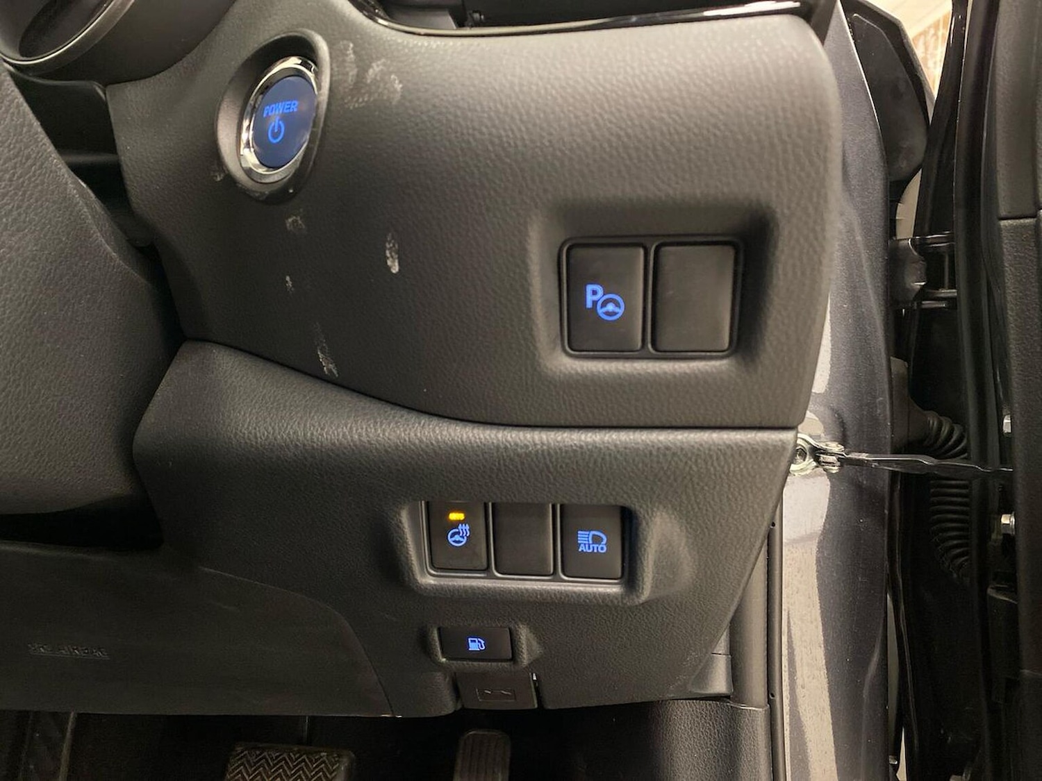 Used Toyota C-HR 2023 for sale - 77896240: Photo 22