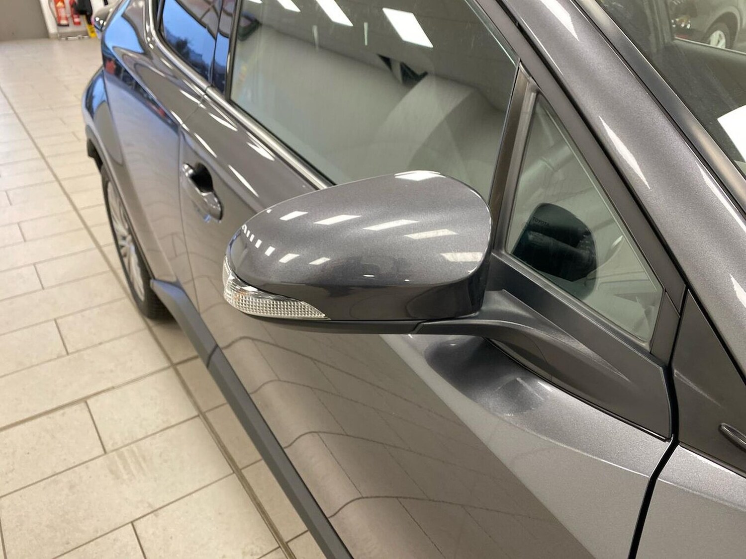 Used Toyota C-HR 2023 for sale - 77896240: Photo 38