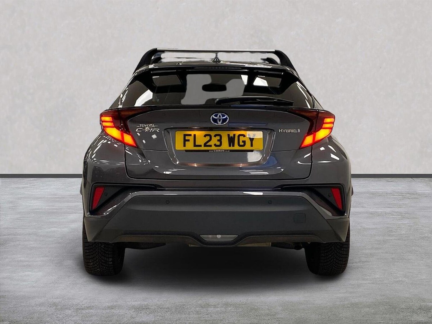 Used Toyota C-HR 2023 for sale - 77896240: Photo 4