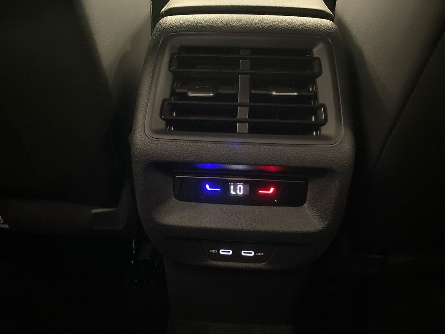 Used Volkswagen Tiguan 2025 for sale - 76115523: Photo 32
