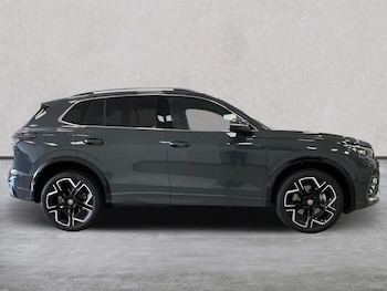 Used Volkswagen Tiguan 2025 for sale - 76115523: Photo 3