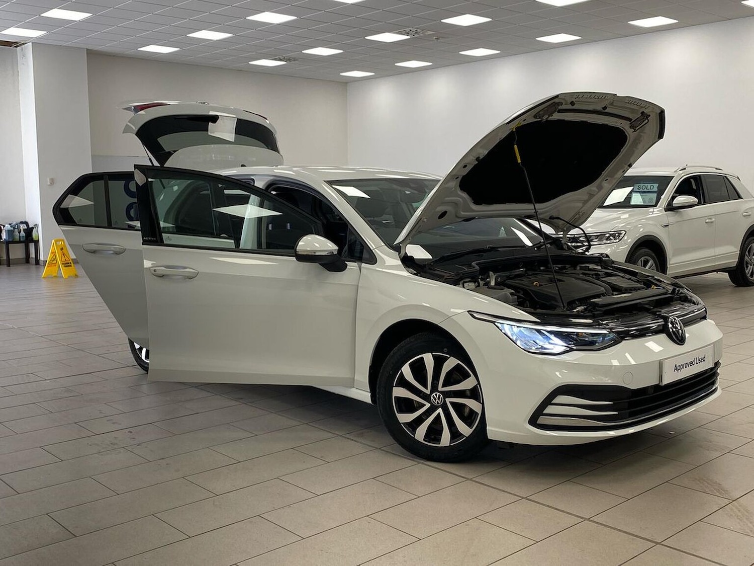 Used Volkswagen Golf 2022 for sale - 78091000: Photo 40