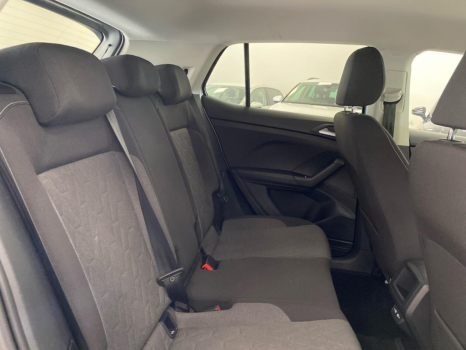 Used Volkswagen T-Cross 2024 for sale - 75987715: Photo 16