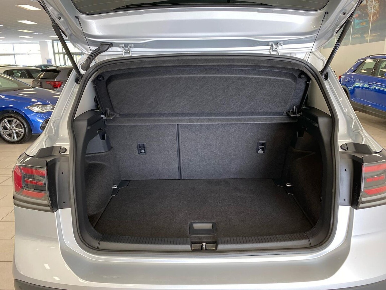 Used Volkswagen T-Cross 2024 for sale - 75987715: Photo 17