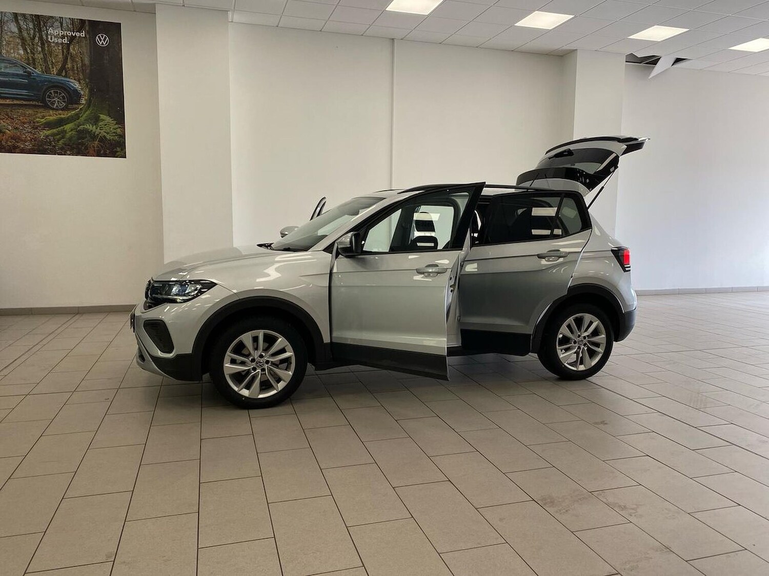 Used Volkswagen T-Cross 2024 for sale - 75987715: Photo 34