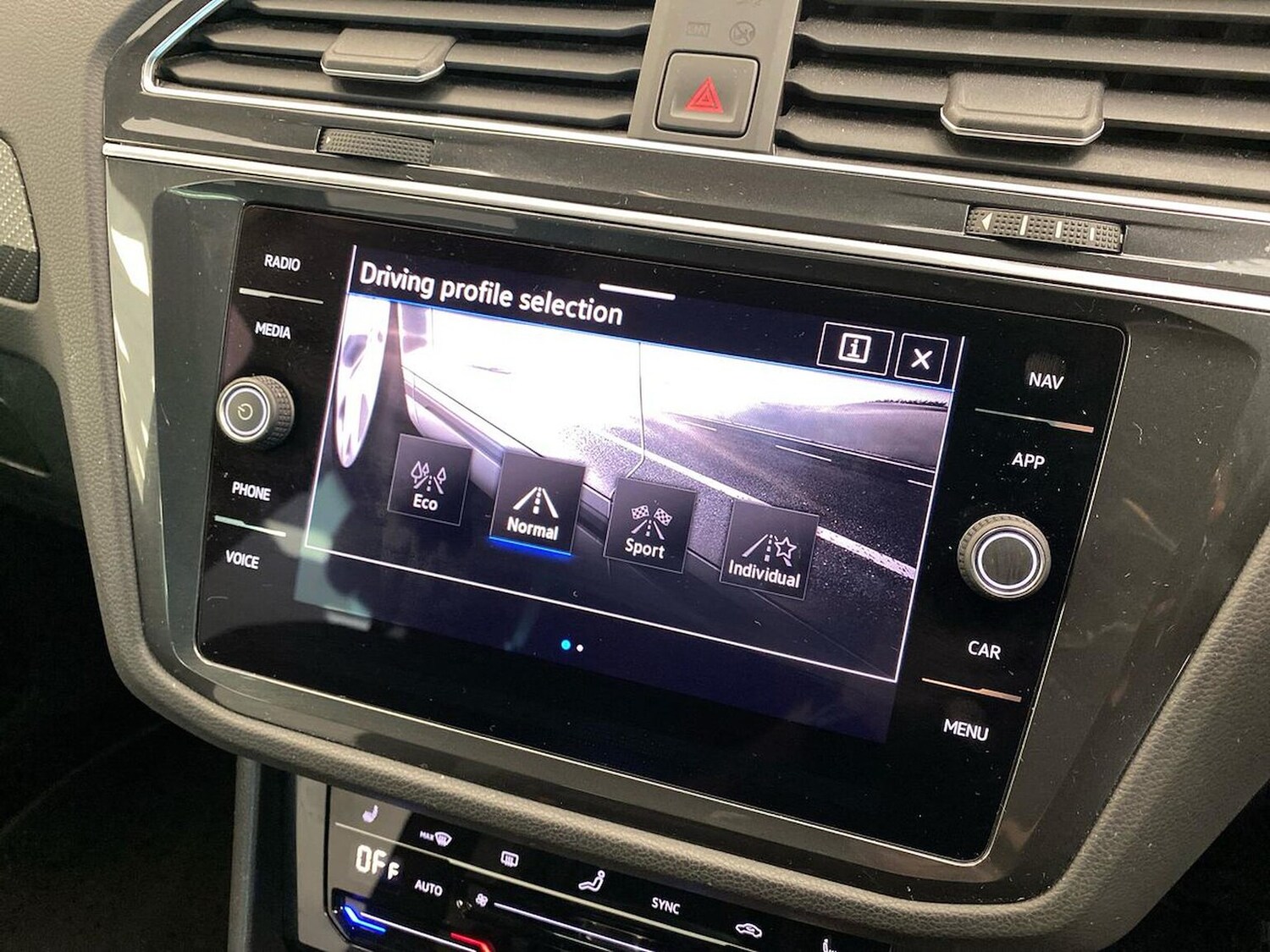 Used Volkswagen Tiguan 2022 for sale - 78194492: Photo 25