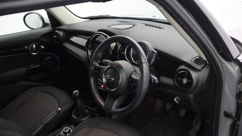 Used MINI Hatch 2022 for sale - 77117122: Photo 12