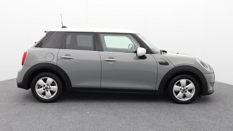 Used MINI Hatch 2022 for sale - 77117122: Photo 2