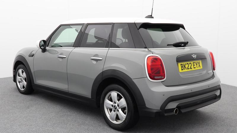 Used MINI Hatch 2022 for sale - 77117122: Photo 5