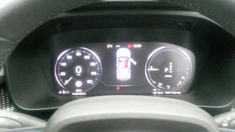 Used Volvo XC40 2022 for sale - 77718613: Photo 18