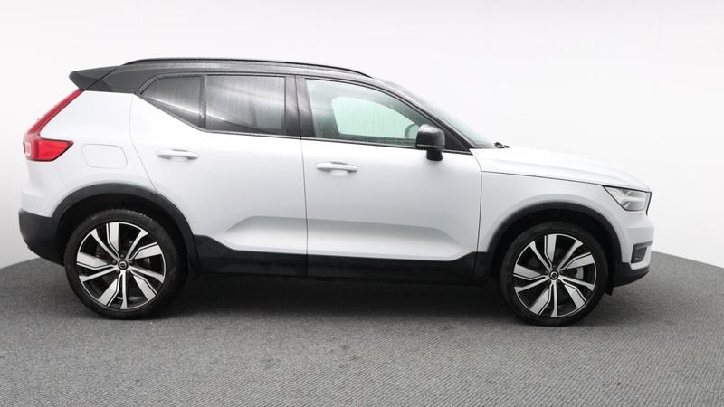 Used Volvo XC40 2022 for sale - 77718613: Photo 2