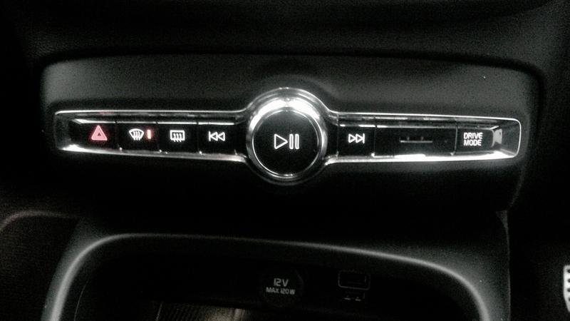 Used Volvo XC40 2022 for sale - 77718613: Photo 24