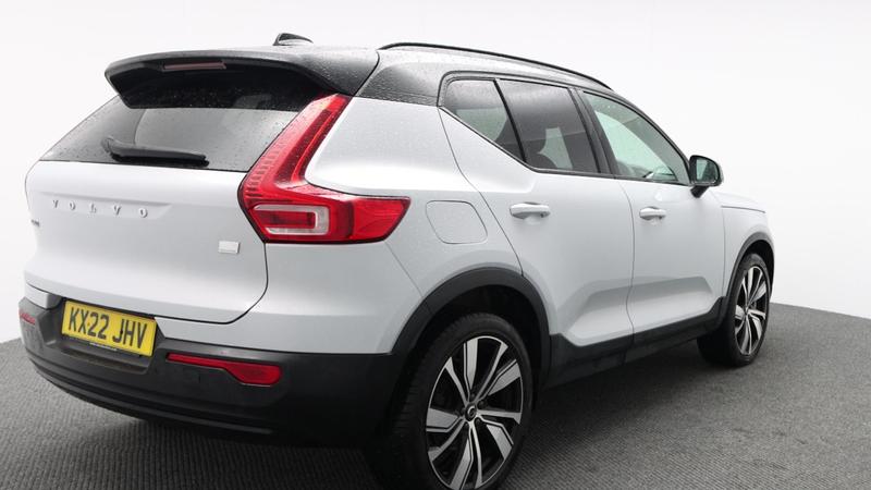 Used Volvo XC40 2022 for sale - 77718613: Photo 3