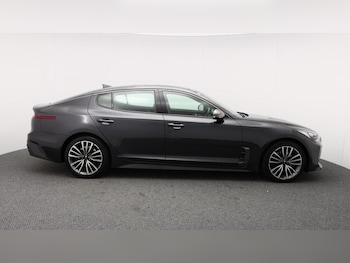 Used Kia Stinger 2018 for sale - 78376867: Photo