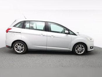 Used Ford Grand C-Max 2017 for sale - 77117295: Photo