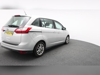 Used Ford Grand C-Max 2017 for sale - 77117295: Photo
