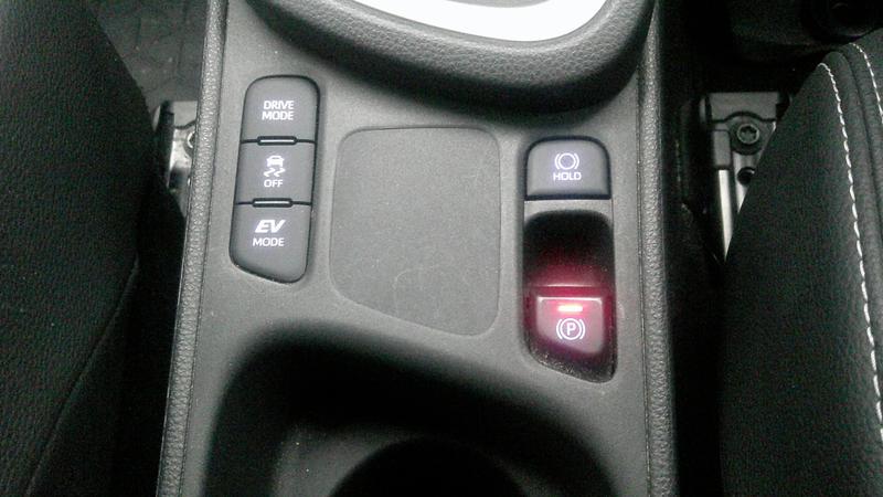 Used Toyota Yaris Cross 2023 for sale - 77117134: Photo 25