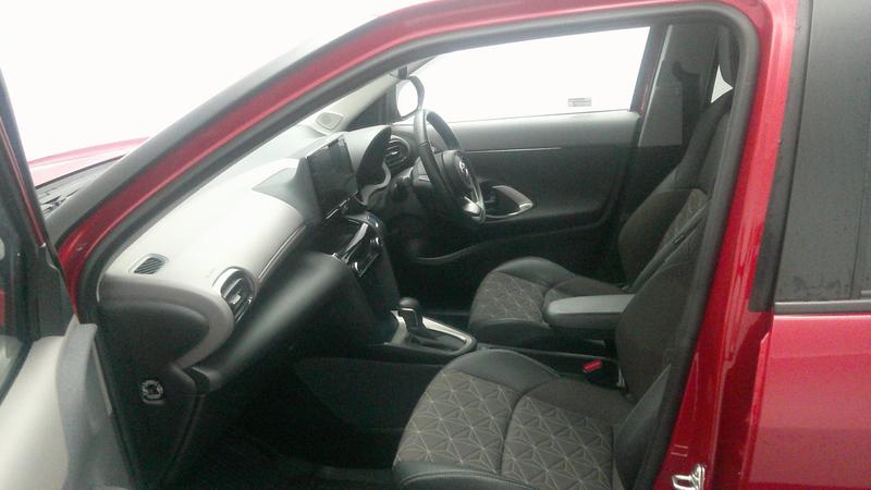 Used Toyota Yaris Cross 2023 for sale - 77117134: Photo 9