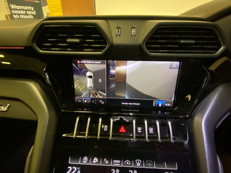 Used Lamborghini Urus 2021 for sale - 76712228: Photo 26