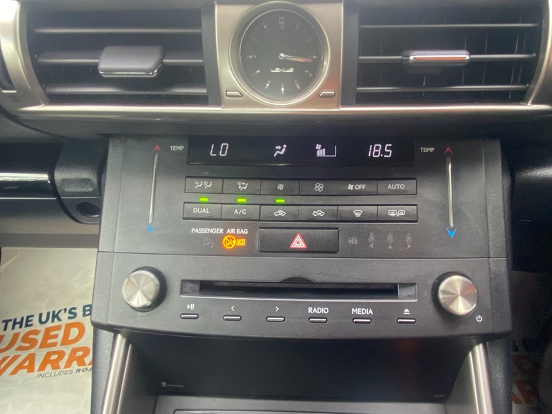 Used Lexus IS 2016 for sale - 76418042: Photo 20