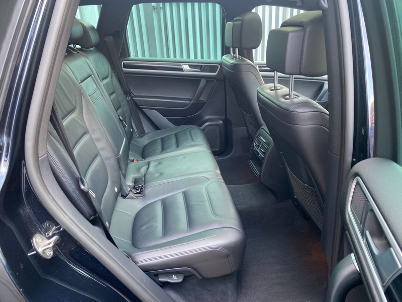 Used Volkswagen Touareg 2017 for sale - 76655585: Photo 11