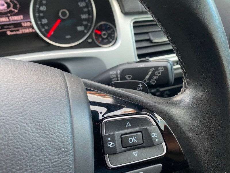 Used Volkswagen Touareg 2017 for sale - 76655585: Photo 22