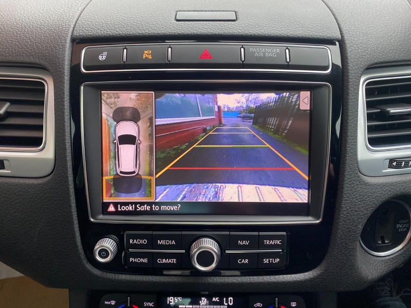 Used Volkswagen Touareg 2017 for sale - 76655585: Photo 8