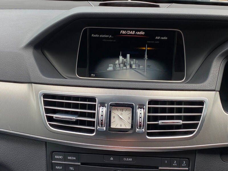 Used Mercedes-Benz E Class 2015 for sale - 76419760: Photo 25