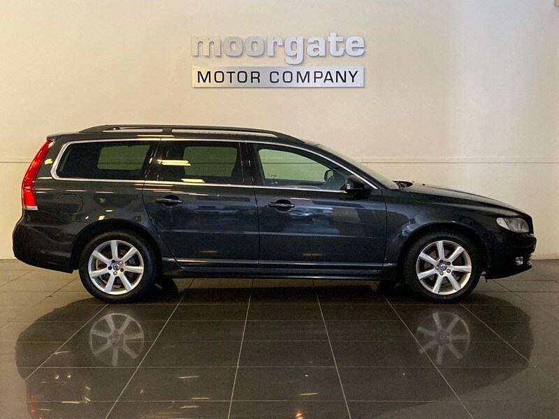 Used Volvo V70 2015 for sale - 76419761: Photo 6