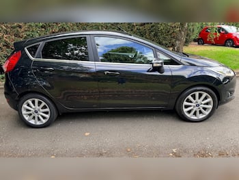Used Ford Fiesta 2015 for sale - 79801317: Photo