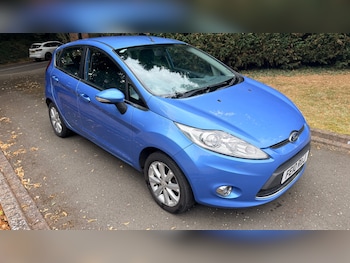 Used Ford Fiesta 2010 for sale - 79386133: Photo