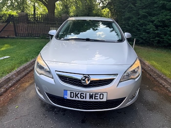 Used Vauxhall Astra 2011 for sale - 78918002: Photo