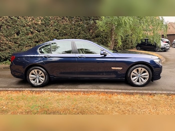 Used BMW 7 Series 2010 for sale - 79557298: Photo
