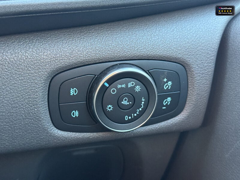 Used Ford Transit Custom 2018 for sale - 77042204: Photo 28